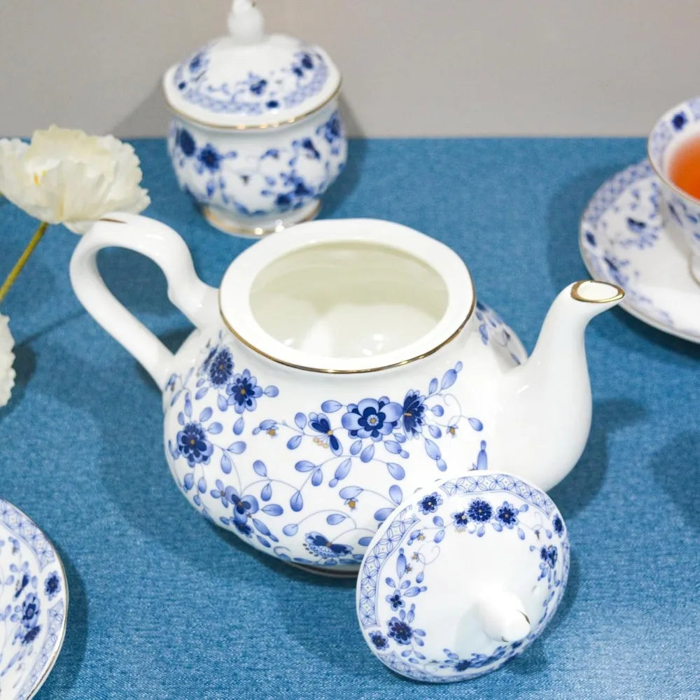 21-piece Vintage Porcelain Party Tea Set