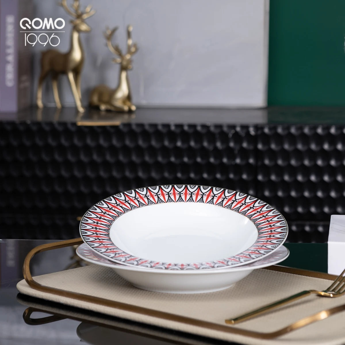 12/24-piece Porcelain Dinnerware Set, Plaid