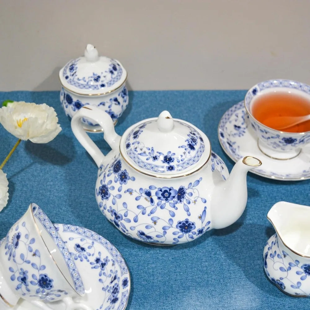 21-piece Vintage Porcelain Party Tea Set