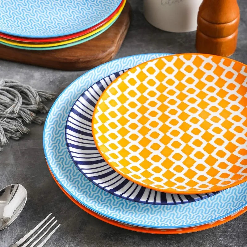 Set of 6 Porcelain Dinner Plates, Assorted Colors