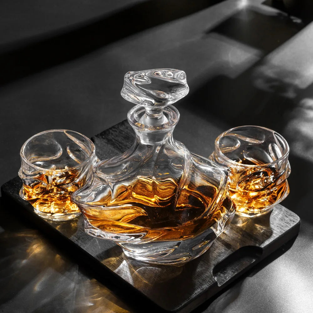 KANARS Whiskey Decanter Set with 4 Bourbon Glasses