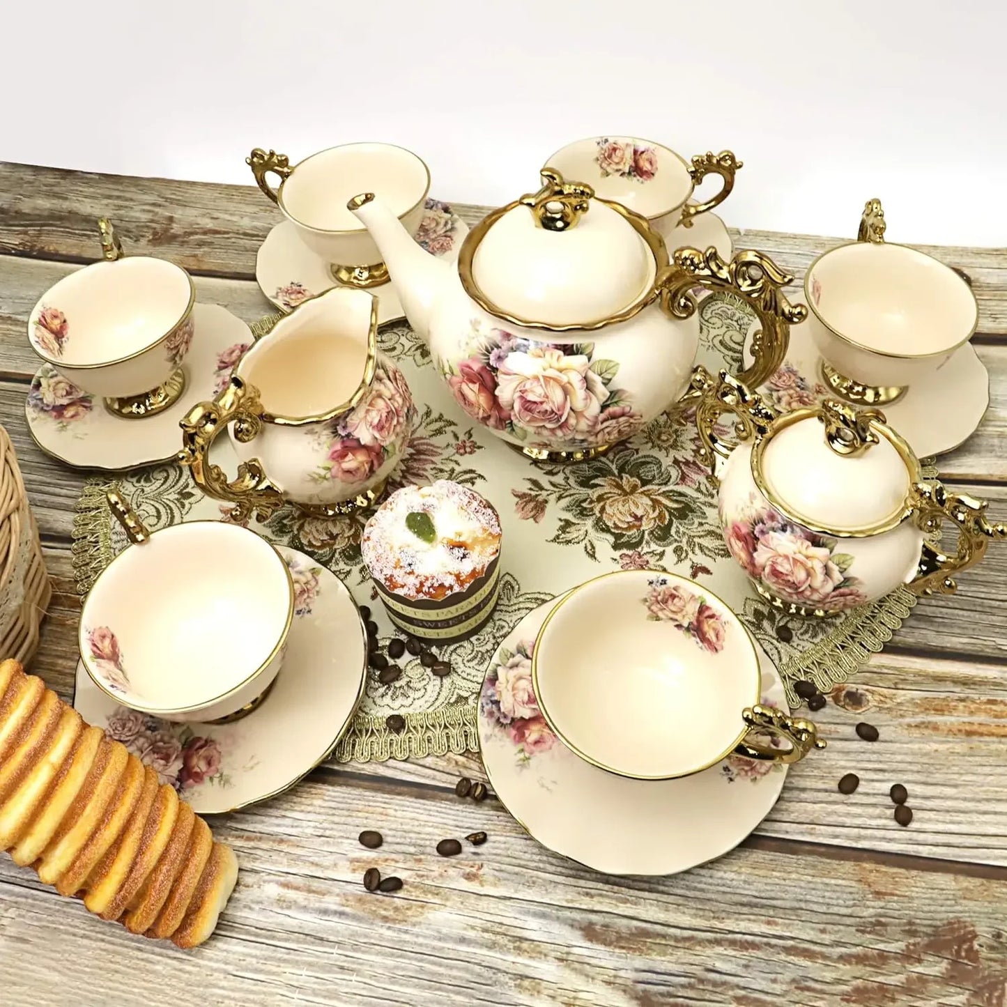 15 Piece Vintage Floral Porcelain Chinese Tea Set