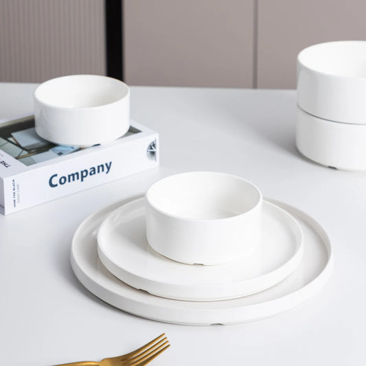 16/24-Piece Elegant White Ceramic Dinnerware Set