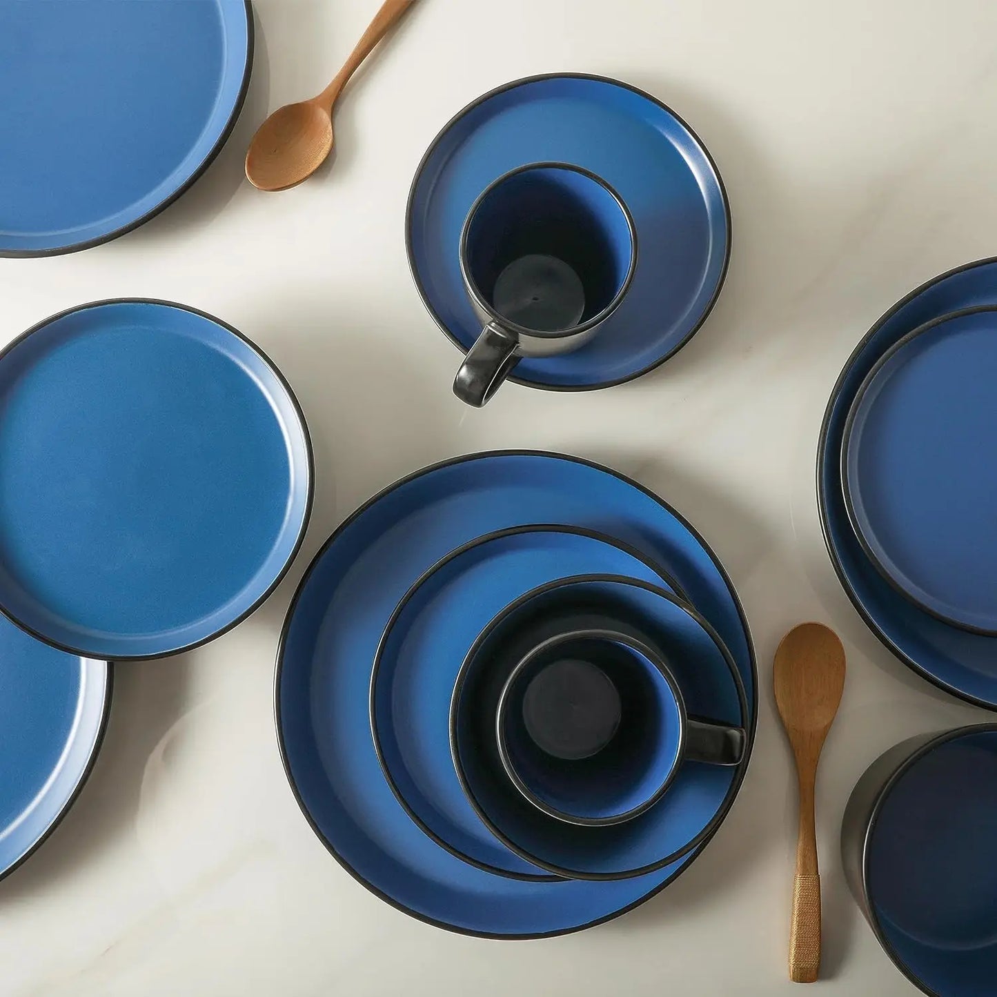 16-Piece Modern Stoneware Dinnerware Set