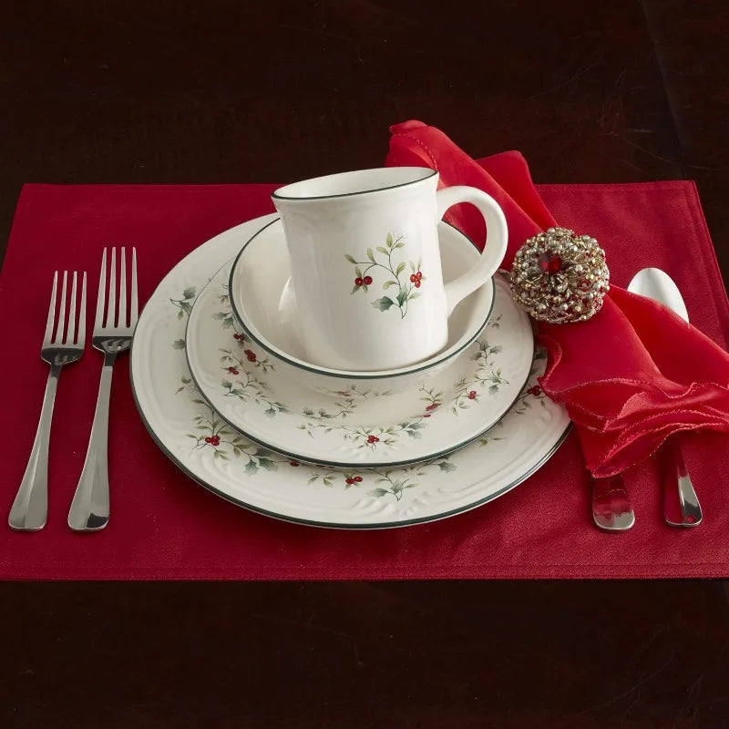 Winterberry Holiday 16 Piece Dinnerware Set, Service for 4, White