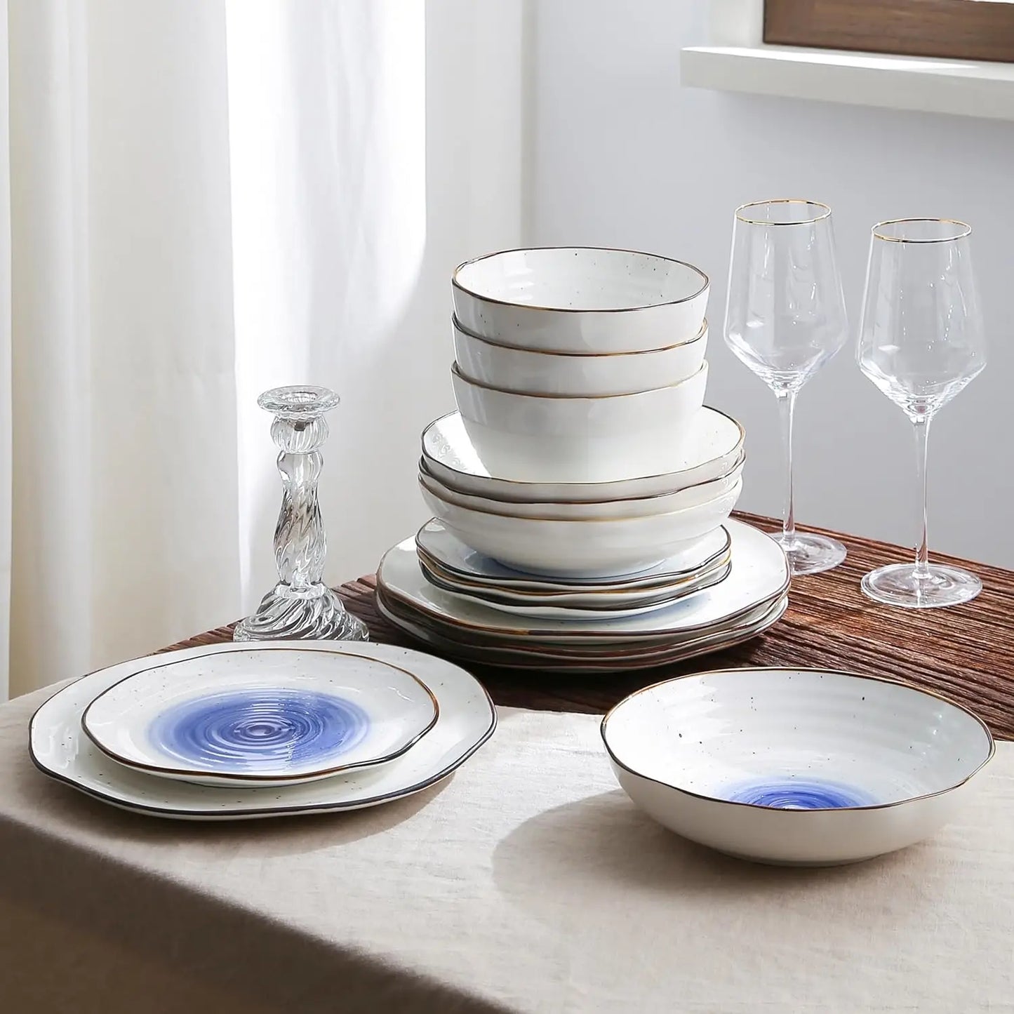 Luma Porcelain Dinnerware Set, 16-Piece - Service for 4