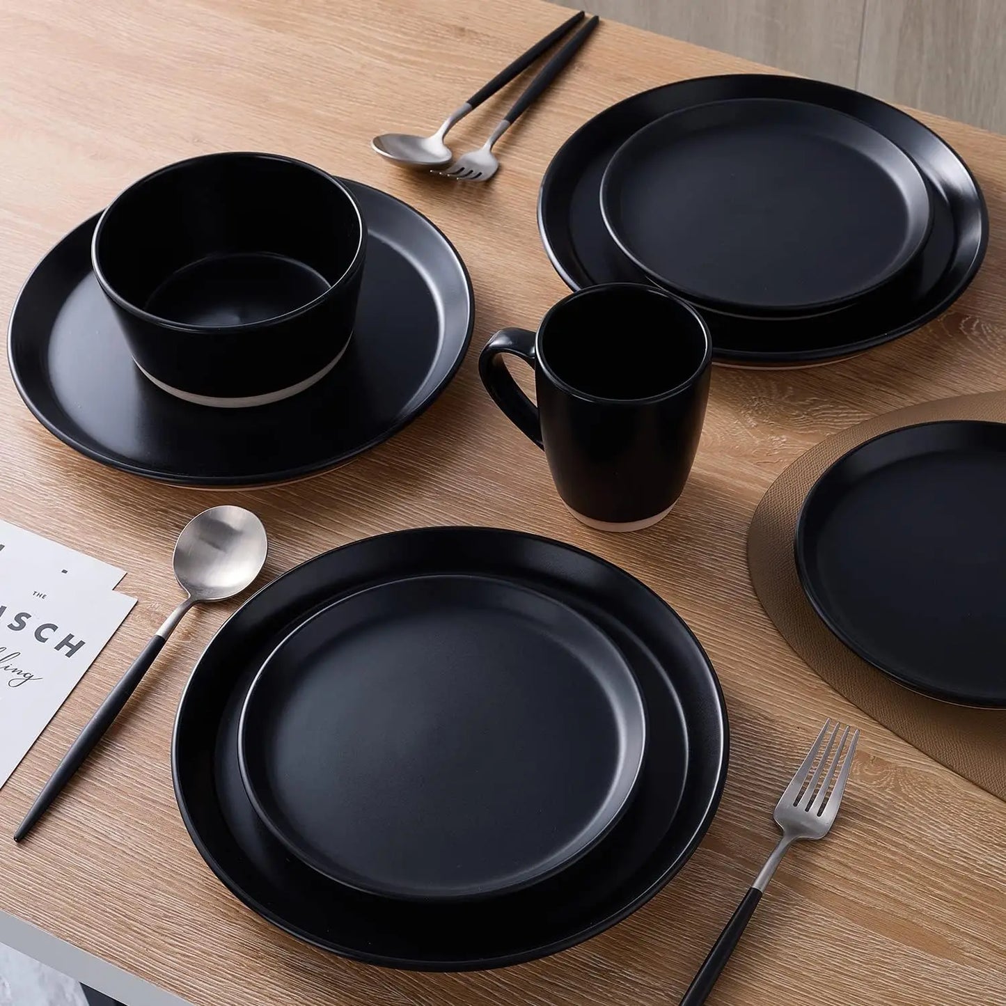 16-Piece Modern Stoneware Dinnerware Set