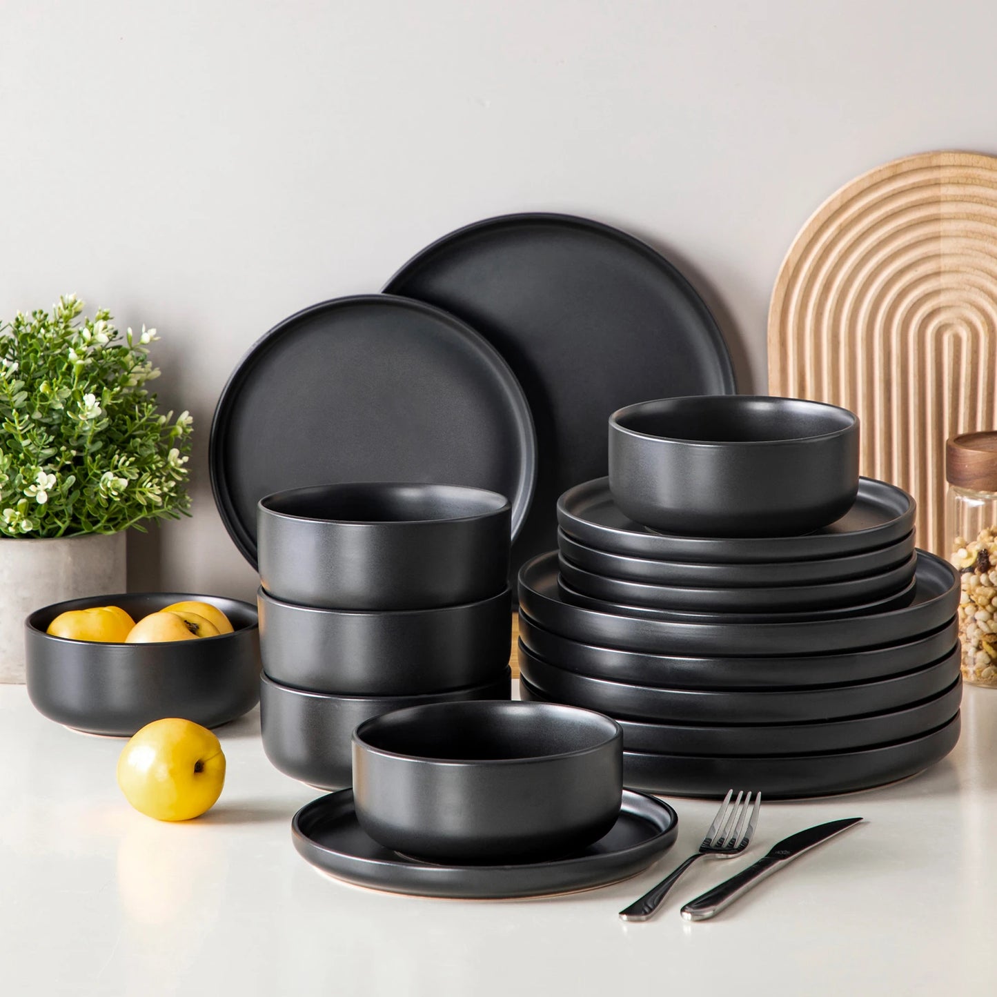 18/24PCS Black Ceramic Stoneware Dinner Set