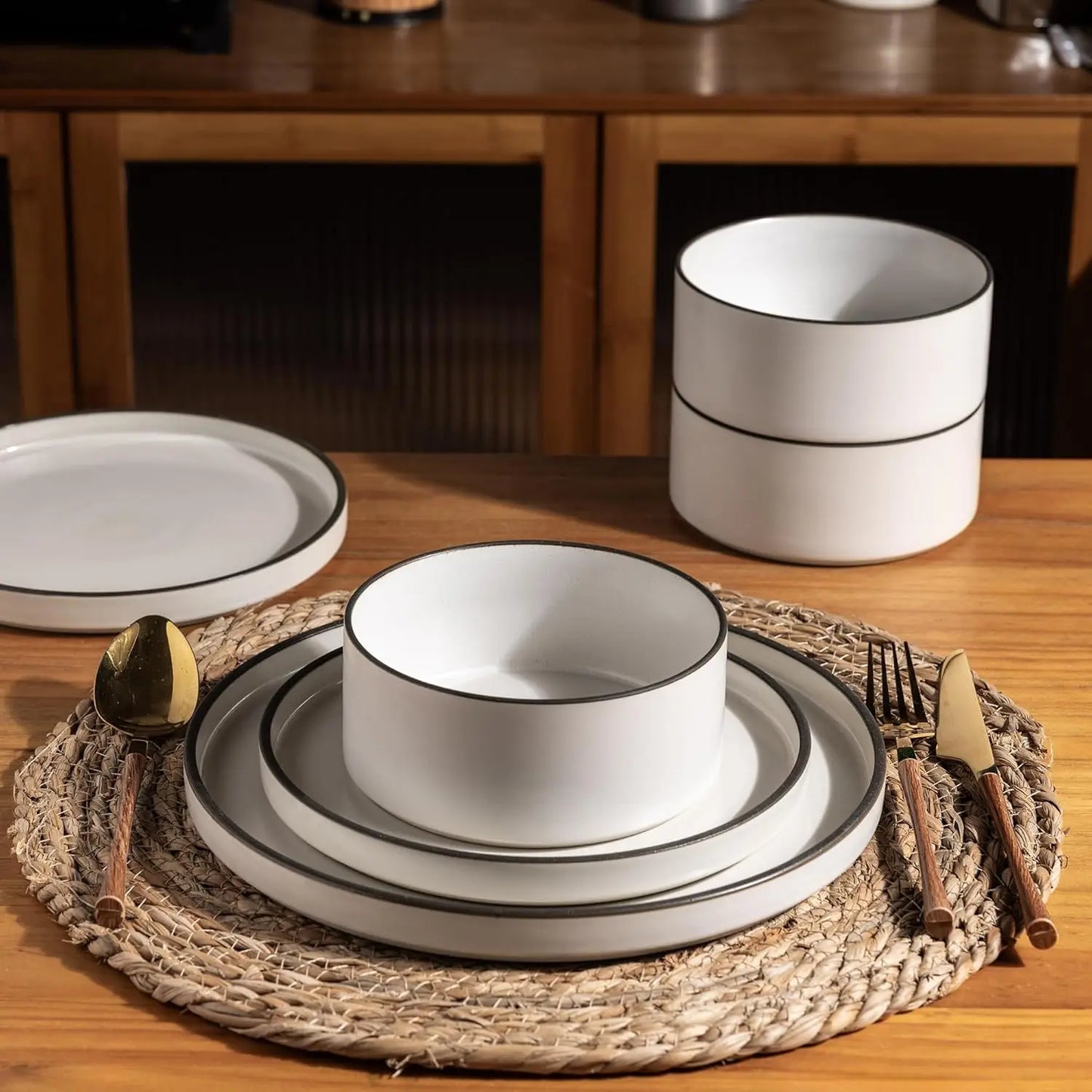 18-piece High Edge Stoneware Plates and Bowls Set, Chip and Crack Resistant