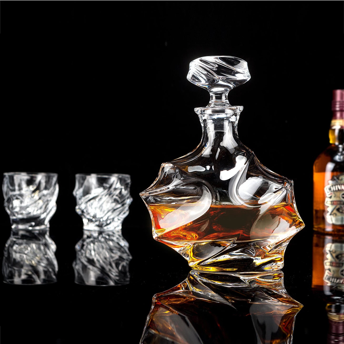 KANARS Whiskey Decanter Set, Liquor Bottle + 4 Crystal Glasses