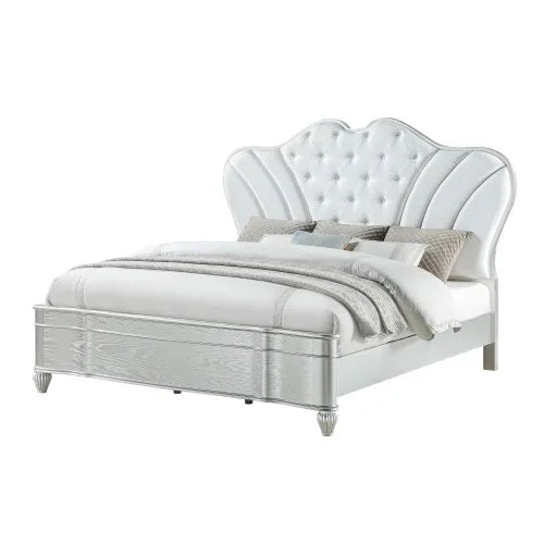 Landmark Traditional Style 4 Pc Queen Bedroom Set With Upholstered Button-Tufted Bed, Silver