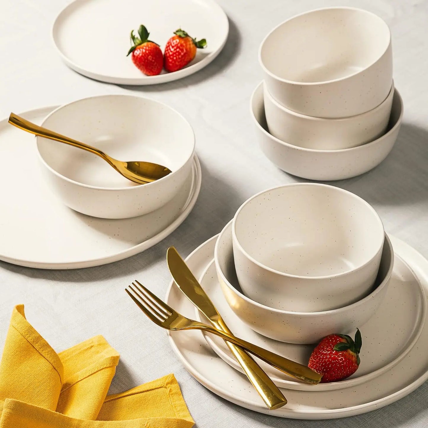 Mayfair Bay Embossed Double Bowl Dinnerware Set, Service for 4 (16pcs)