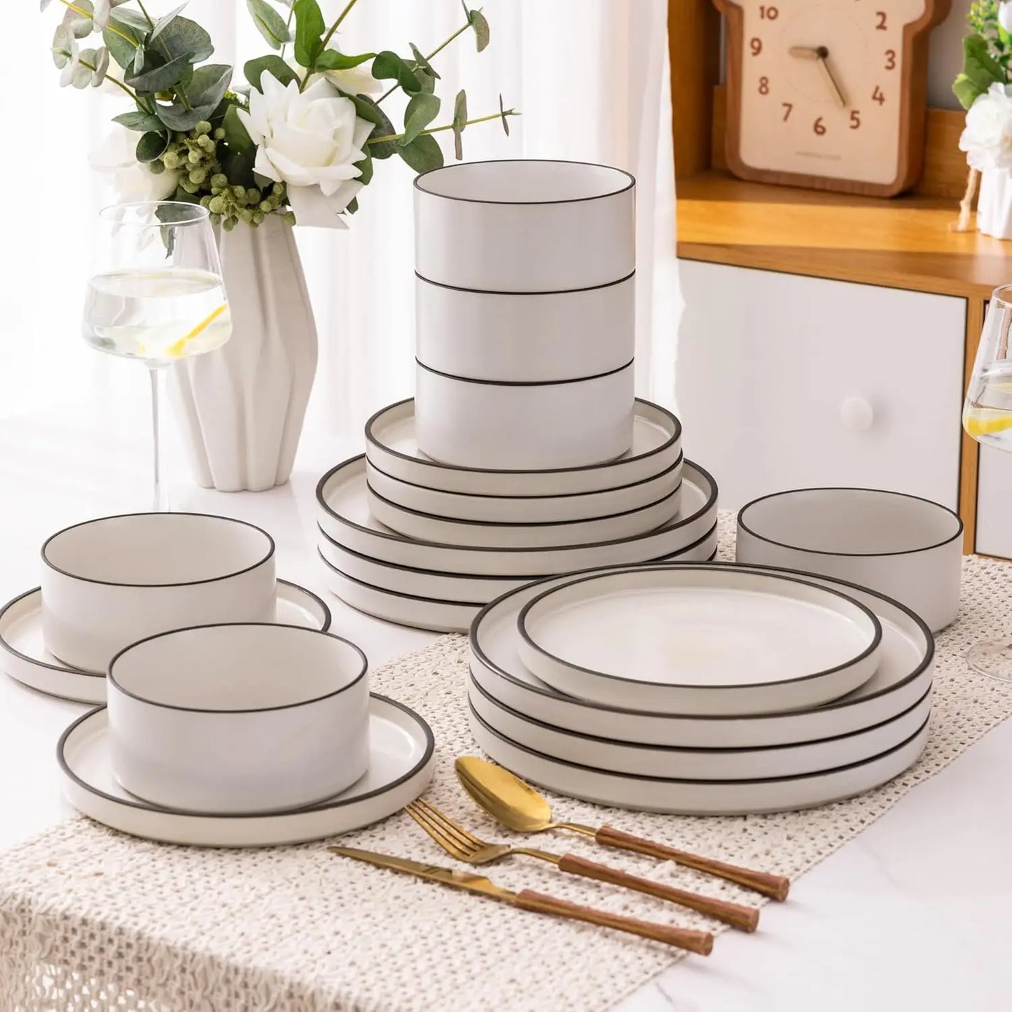 18-piece High Edge Stoneware Plates and Bowls Set, Chip and Crack Resistant