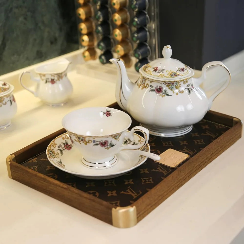 21 piece English Teacup set