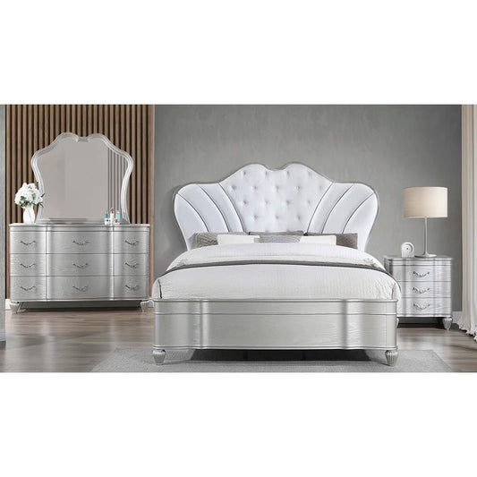 Landmark Traditional Style 4 Pc Queen Bedroom Set With Upholstered Button-Tufted Bed, Silver