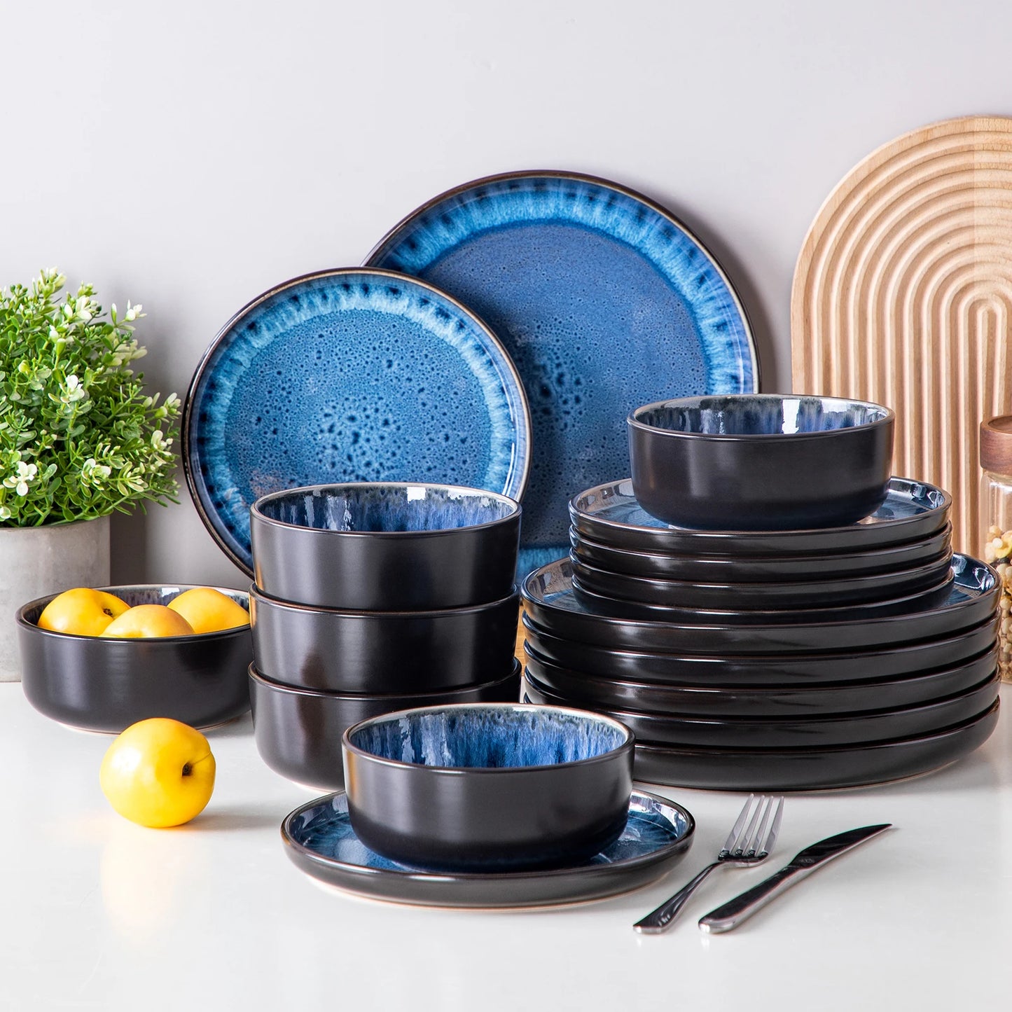 18/24PCS Black Ceramic Stoneware Dinner Set