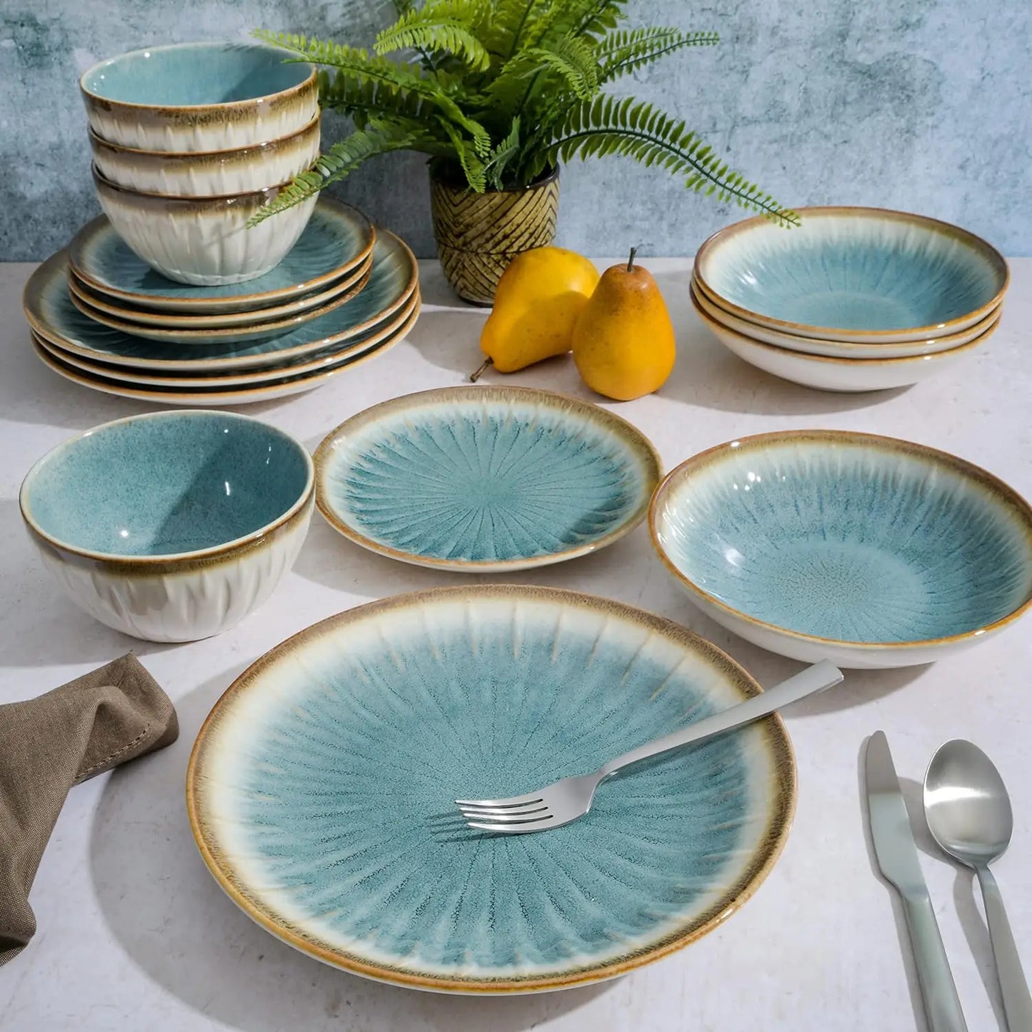 Mayfair Bay Embossed Double Bowl Dinnerware Set, Service for 4 (16pcs)